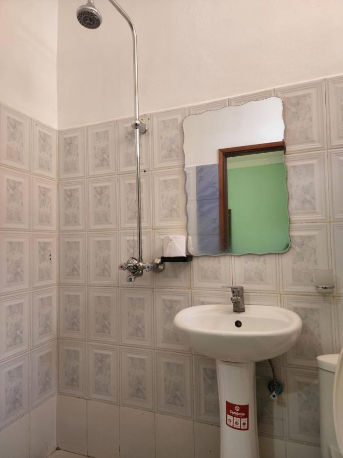 Abby'S Homestay Moshi Exterior foto
